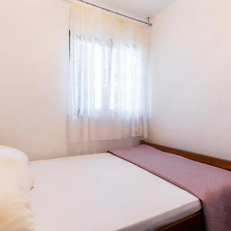 Apartamento By The Sea Preko, Ugljan - 20210 Preko