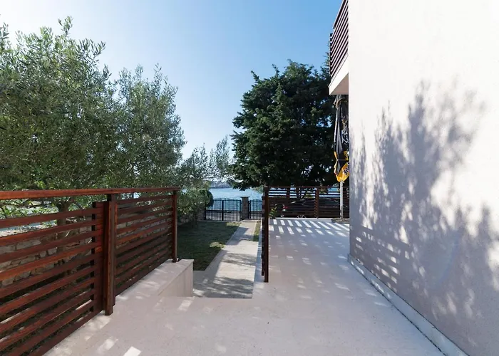 By The Sea Preko, Ugljan - 20210 Lägenhet Preko